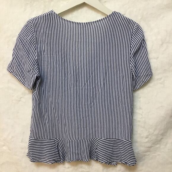 H&M Blue Striped Short Sleeve V-Neck Ruffled Top - Picture 5 of 9